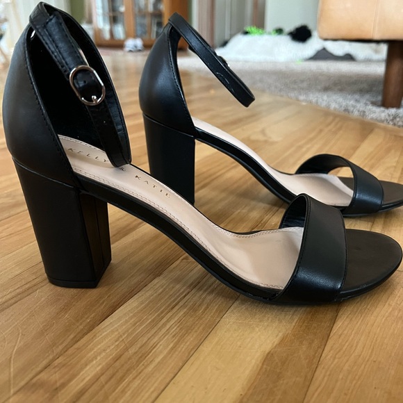 Black Open Toe Chunky Heel Women’s Size 10 - Picture 5 of 5